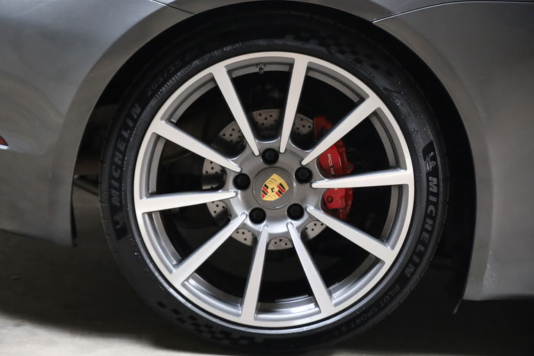 Porsche 718 Cayman GTS