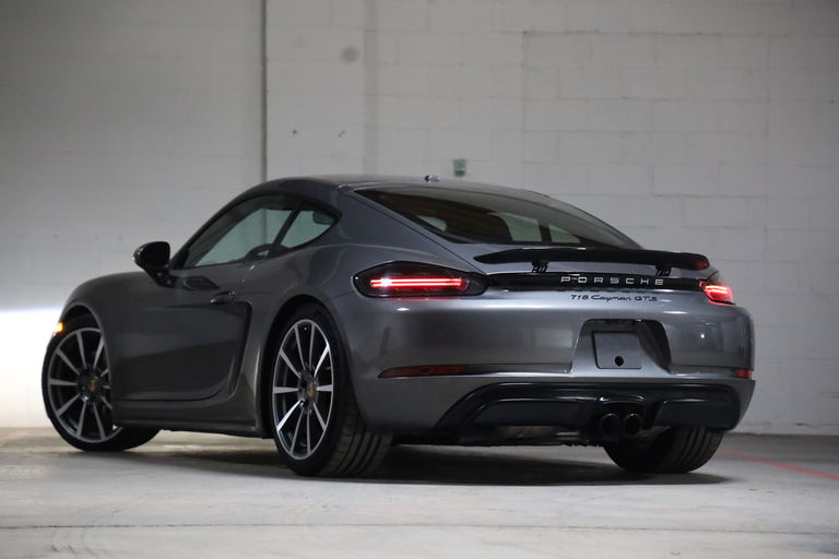 Porsche 718 Cayman GTS