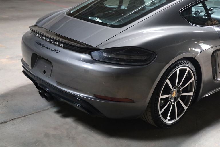 Porsche 718 Cayman GTS