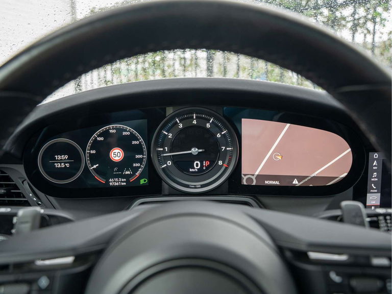 Porsche 992 Carrera 4S