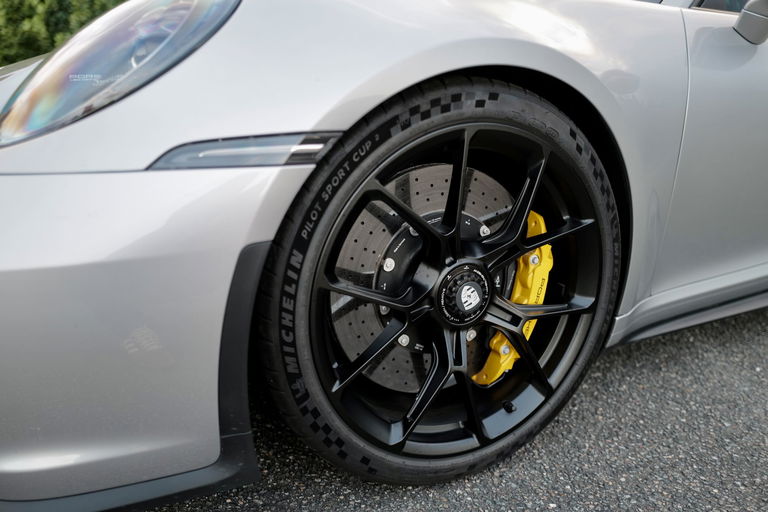 Porsche 992 GT3 Touring