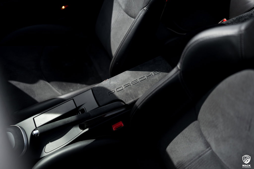 Porsche 997.2 Carrera GTS