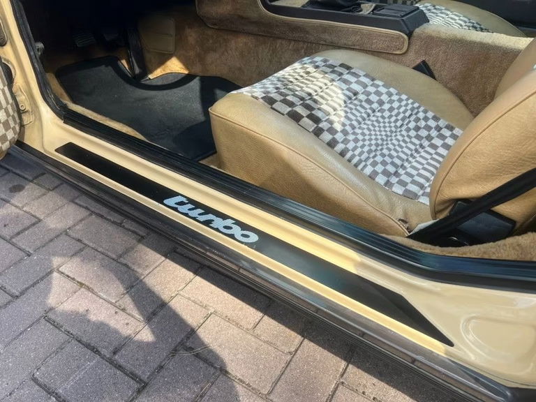 Porsche 924 Turbo