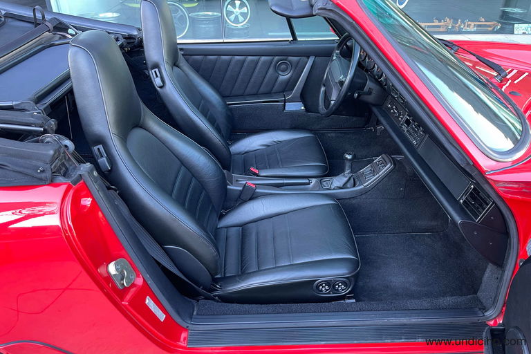 Porsche 964 Carrera 4