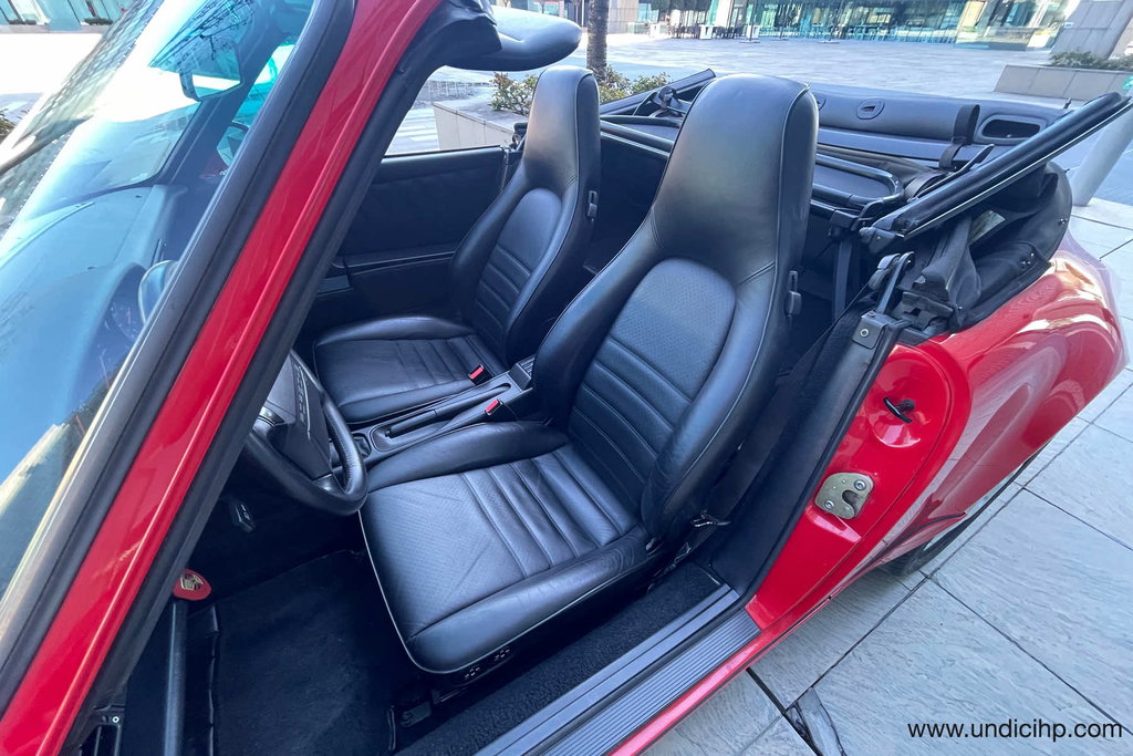 Porsche 964 Carrera 4