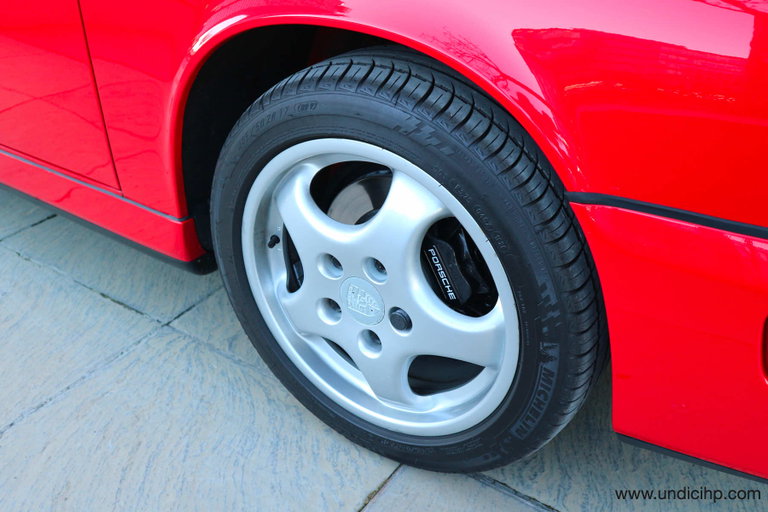 Porsche 964 Carrera 4