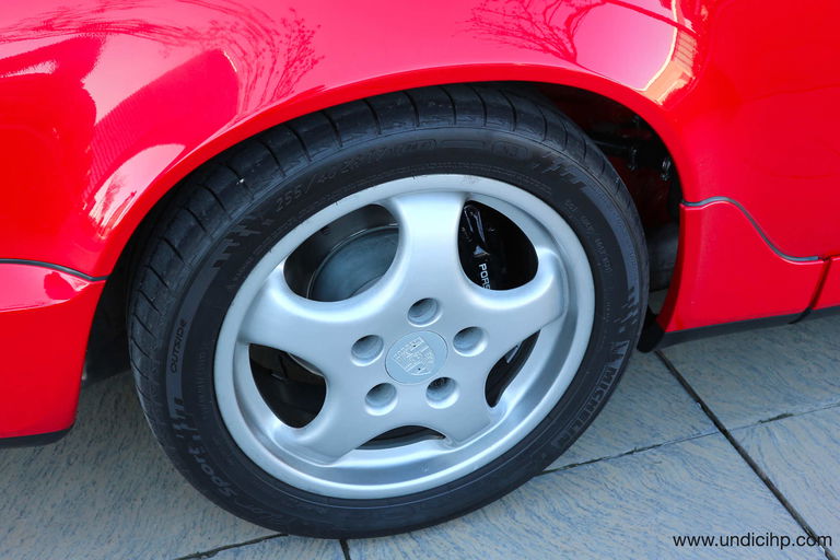 Porsche 964 Carrera 4