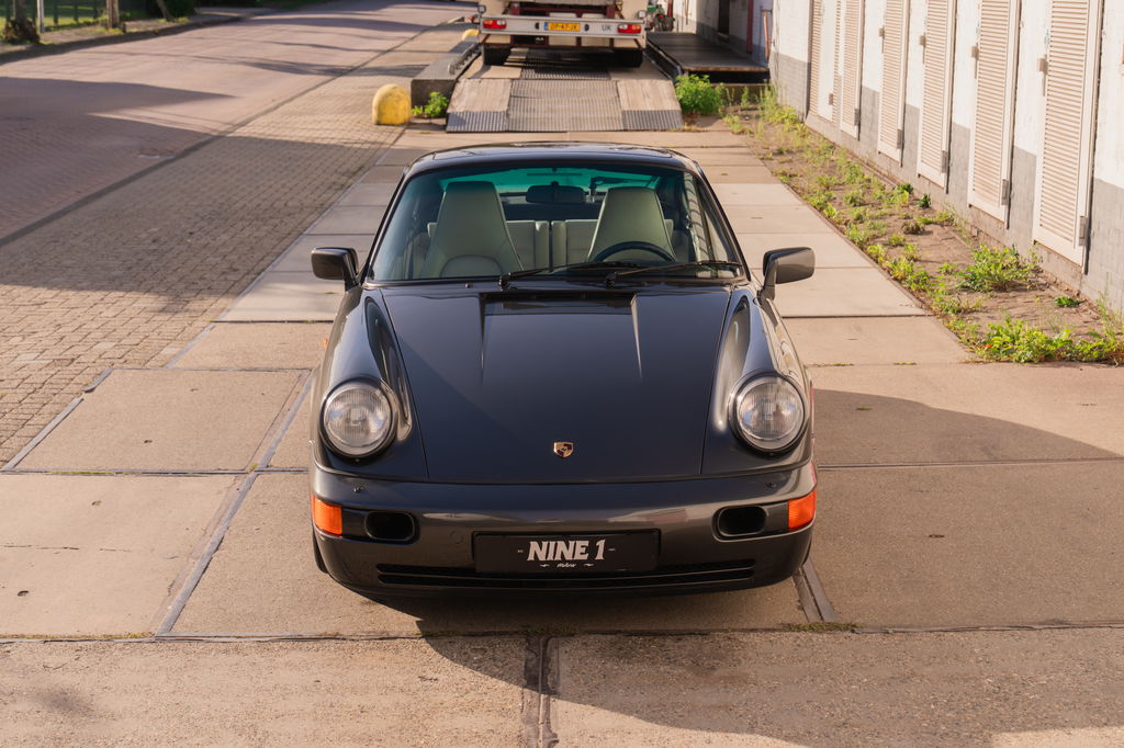 Porsche 964 Carrera 4