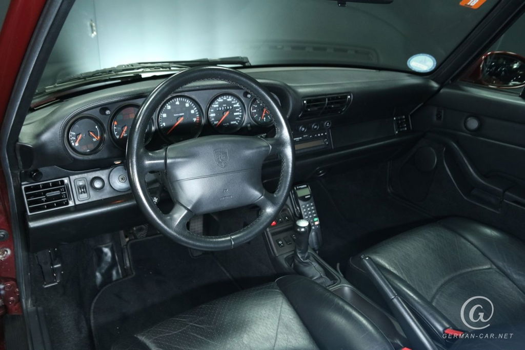 Porsche 993 Carrera 4S