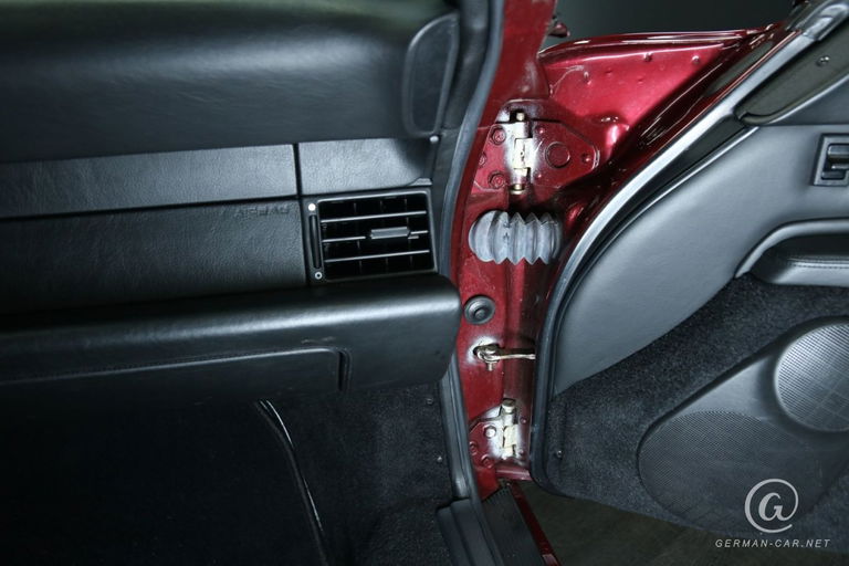 Porsche 993 Carrera 4S