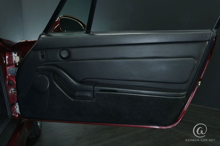 Porsche 993 Carrera 4S