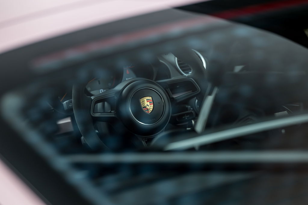 Porsche 718 Cayman GT4