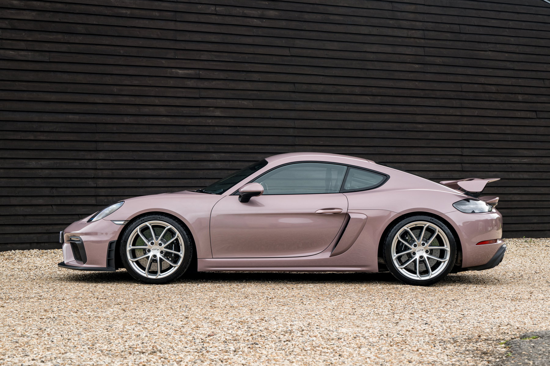 Porsche 718 Cayman GT4 2021 - elferspot.com - Marketplace for