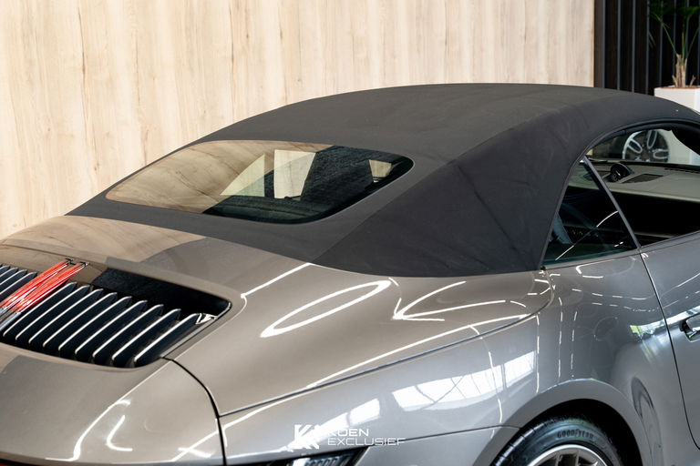 Porsche 992 Carrera 4S