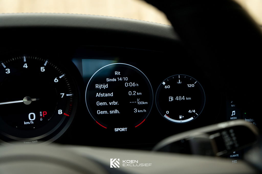 Porsche 992 Carrera 4S