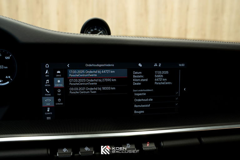 Porsche 992 Carrera 4S