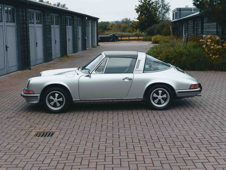 Porsche 911 E