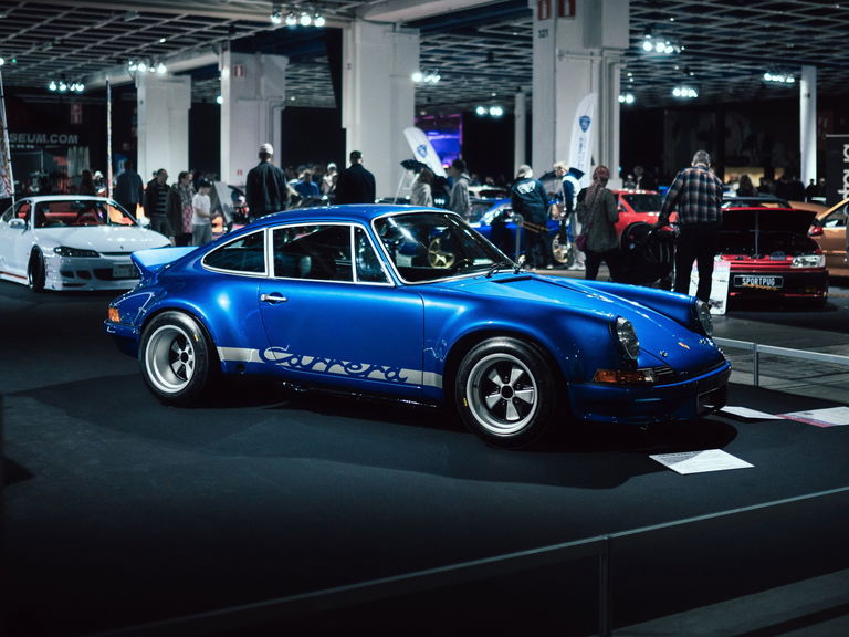 Porsche 911 Backdate