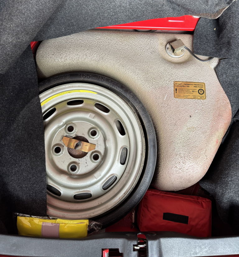 Porsche 911 Carrera 3.2 (US)