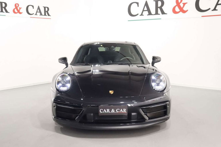 Porsche 992 Carrera GTS
