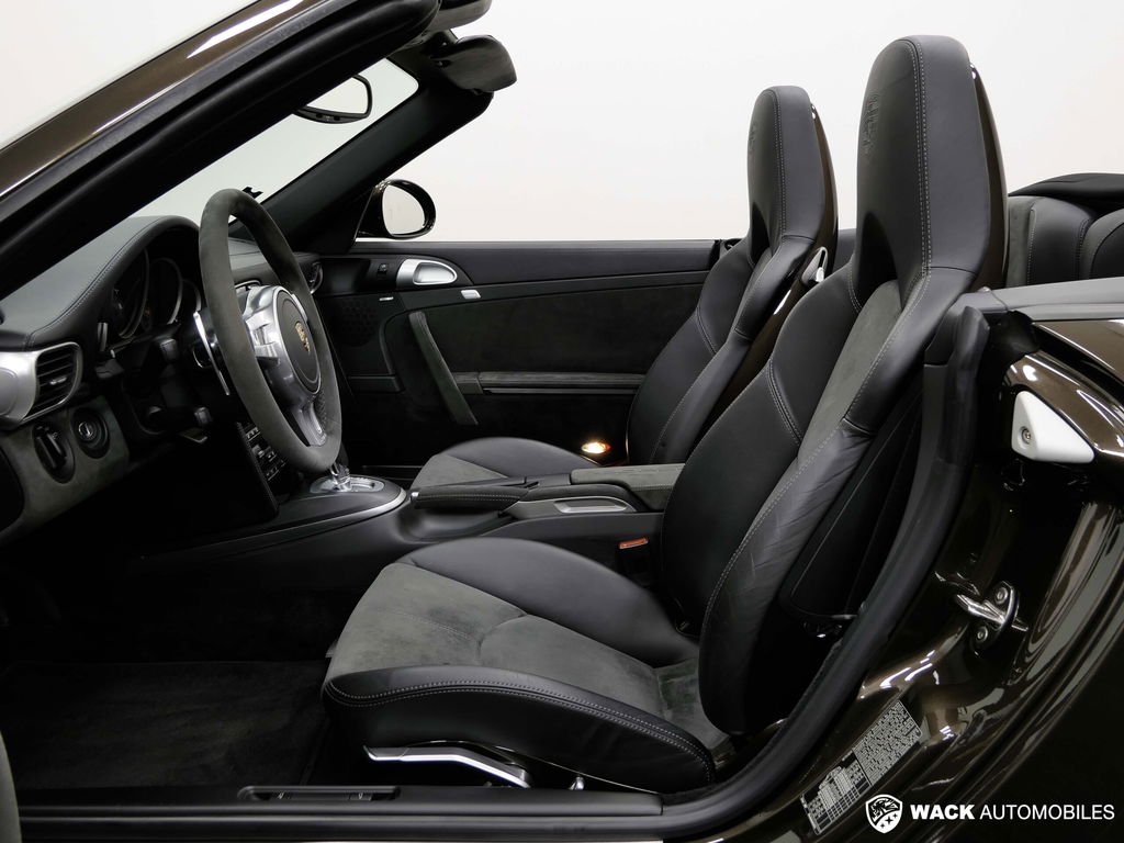 Porsche 997.2 Carrera GTS