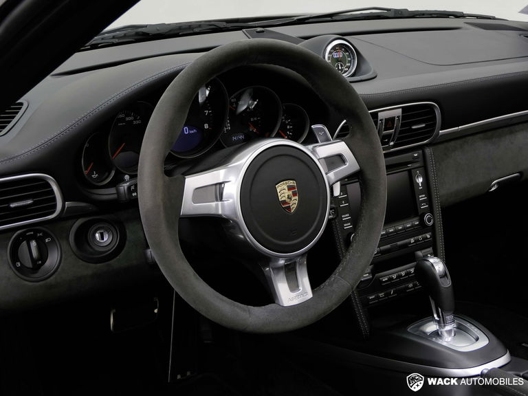 Porsche 997.2 Carrera GTS