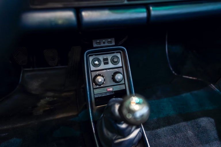 Porsche 911 Carrera 3.2 WTL