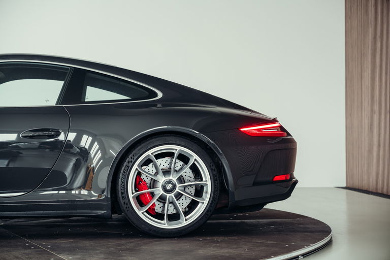 Porsche 991 GT3 Touring