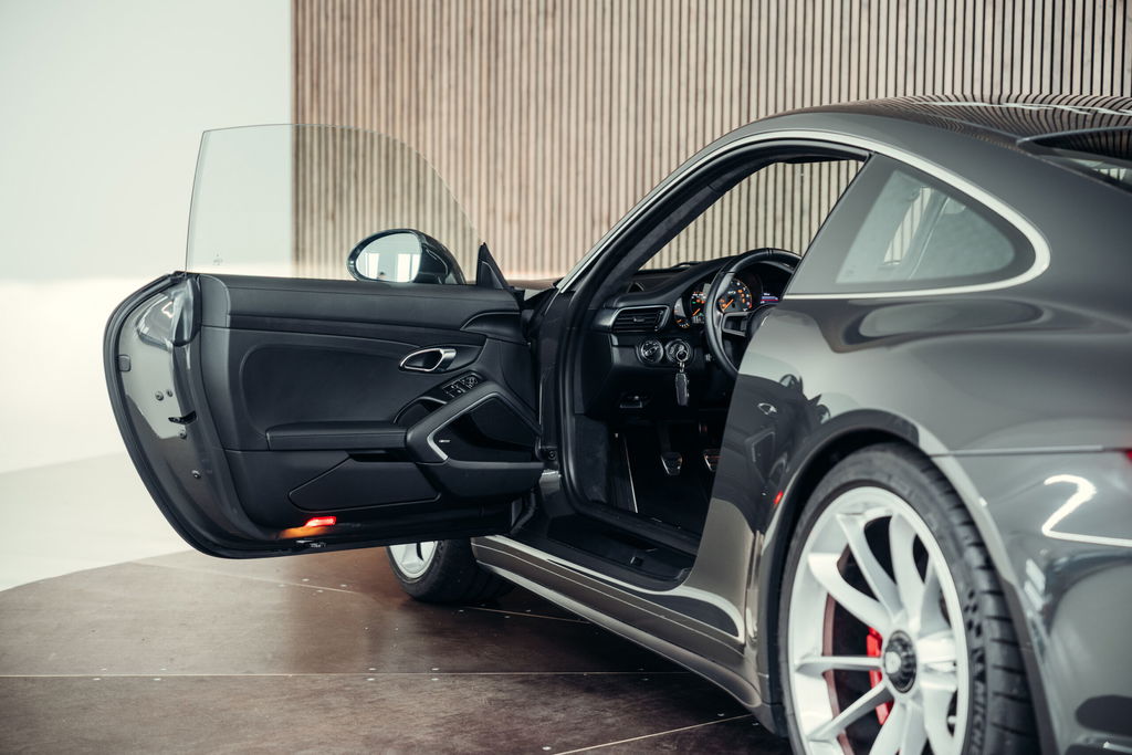 Porsche 991 GT3 Touring