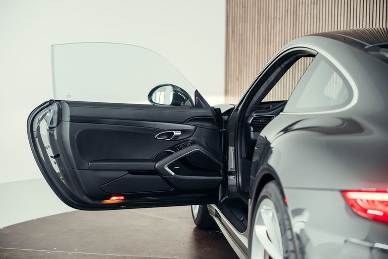 Porsche 991 GT3 Touring