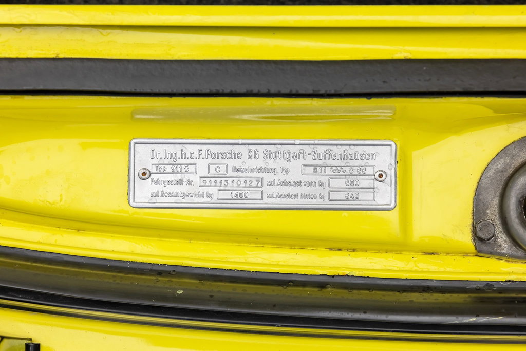 Porsche 911 S (F-Modell)