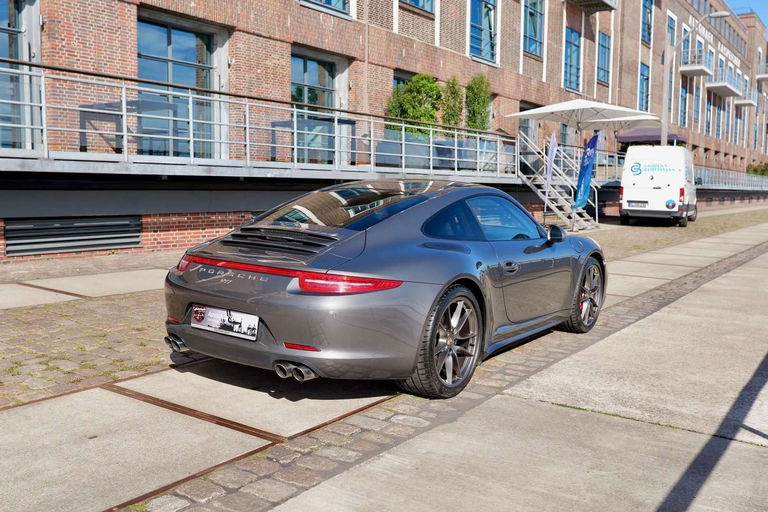 Porsche 991 Carrera 4S