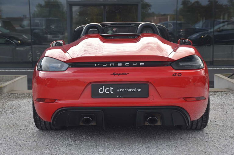 Porsche 718 Spyder