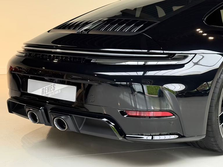 Porsche 992.2 Carrera GTS