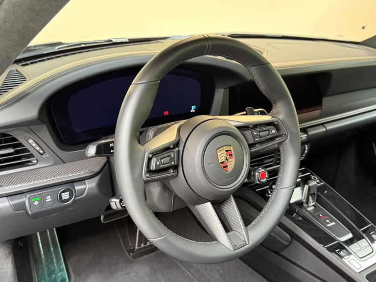 Porsche 992.2 Carrera GTS