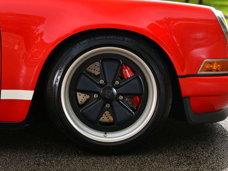 Porsche 911 Reimagined by Singer