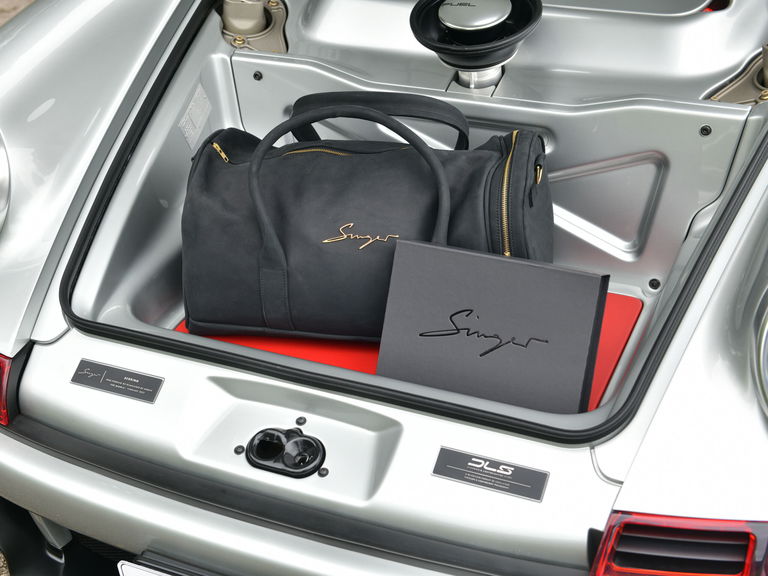 Porsche 911 Reimagined by Singer