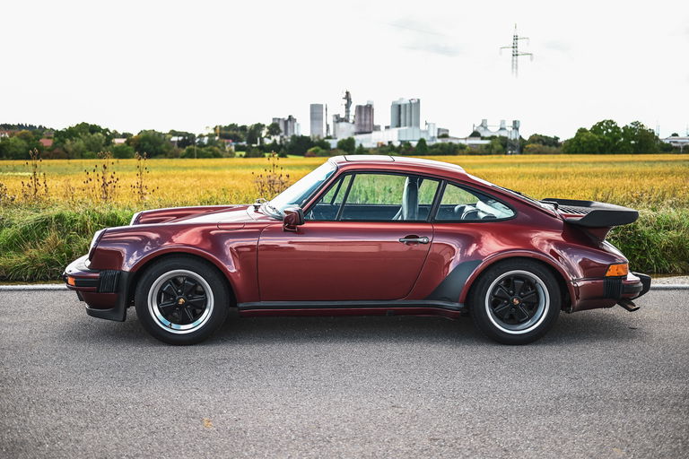 Porsche 911 Turbo 3.3 (US)