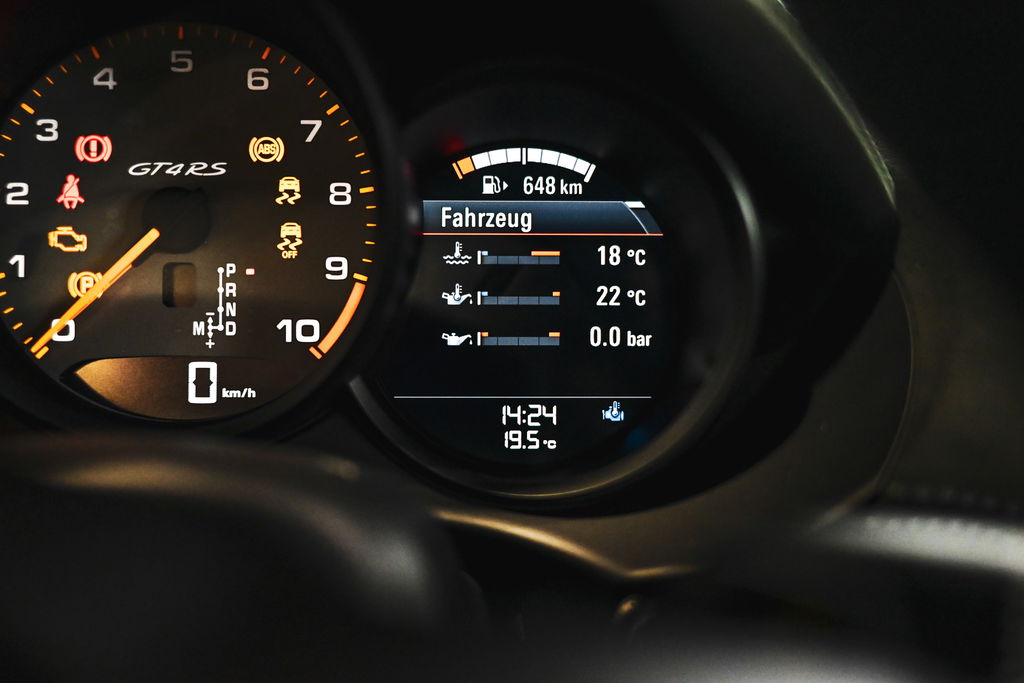 Porsche 718 Cayman GT4 RS