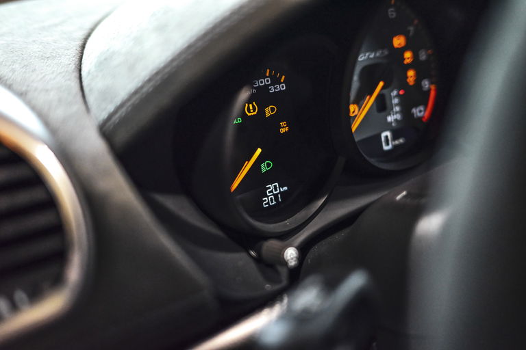 Porsche 718 Cayman GT4 RS