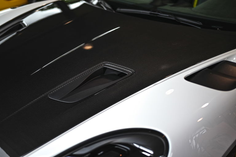 Porsche 718 Cayman GT4 RS