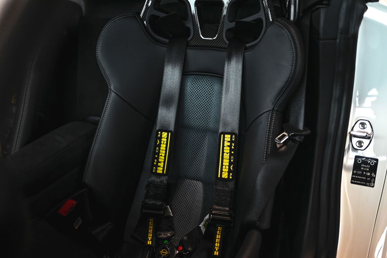 Porsche 718 Cayman GT4 RS