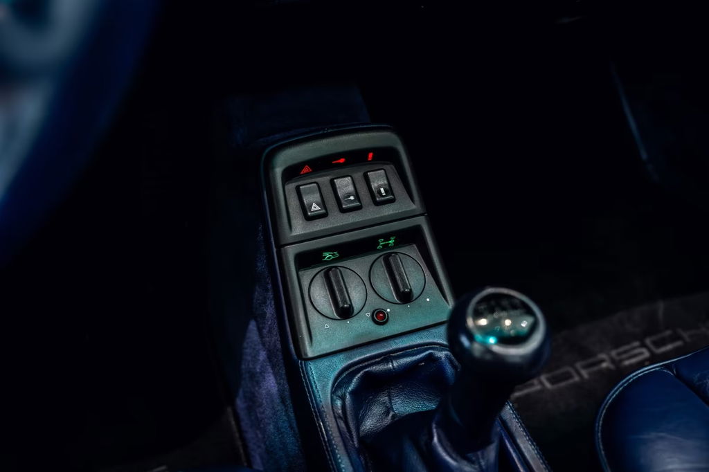 Porsche 964 Carrera 4