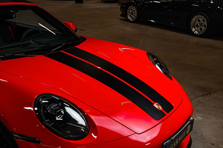 Porsche 992 Carrera 4 GTS