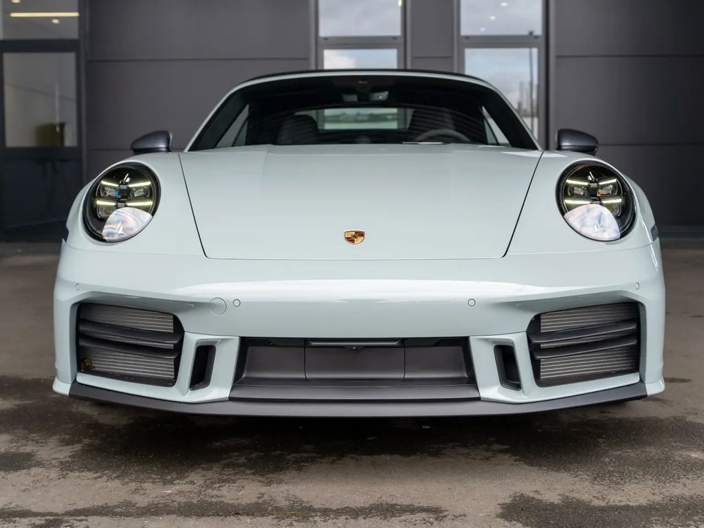 Porsche 992.2 Carrera T