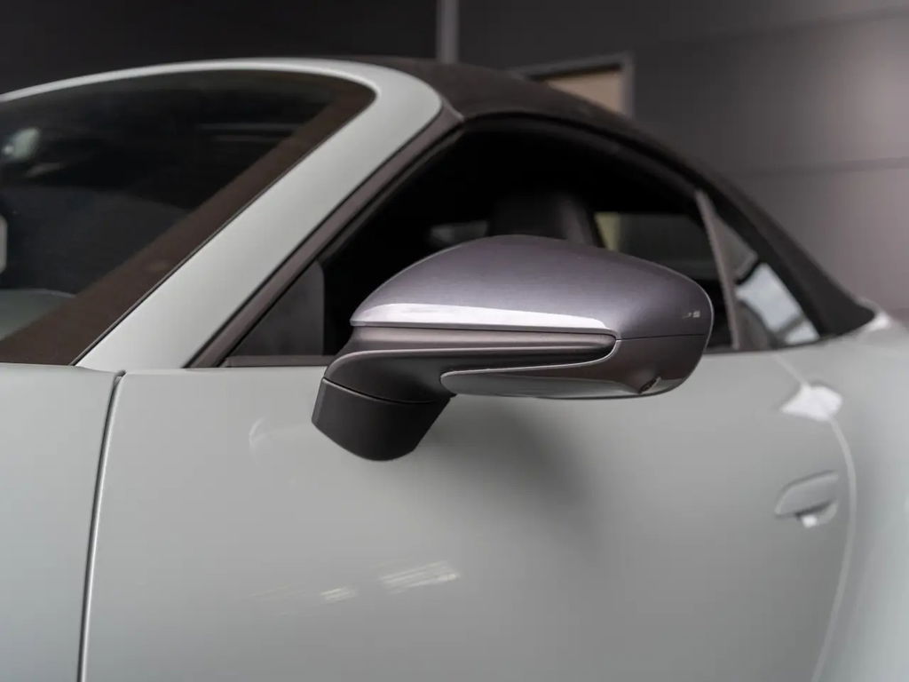 Porsche 992.2 Carrera T