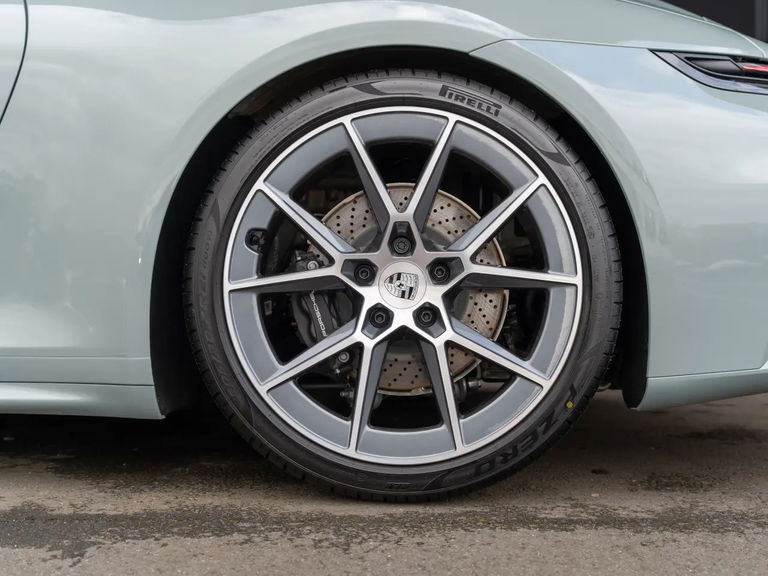 Porsche 992.2 Carrera T