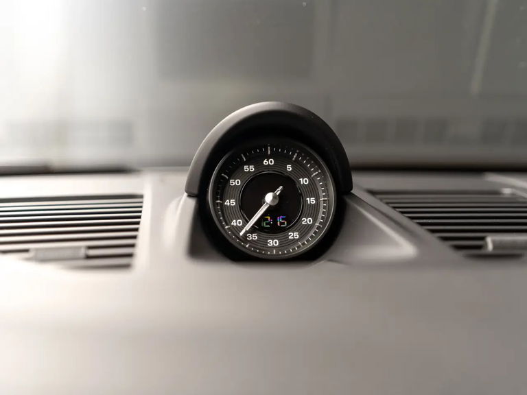 Porsche 992.2 Carrera T