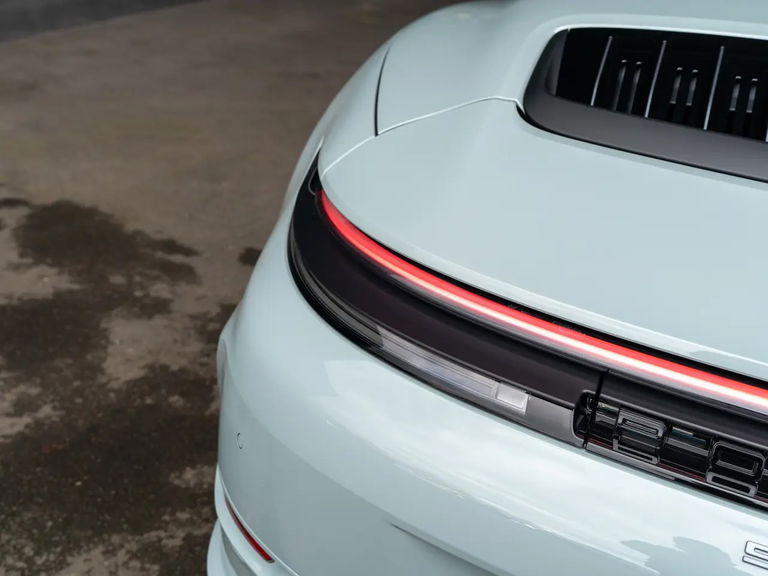 Porsche 992.2 Carrera T