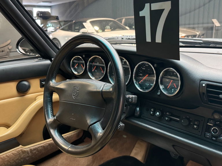 Porsche 993 Carrera